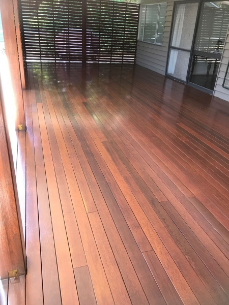 Timber deck coated with Sikkens